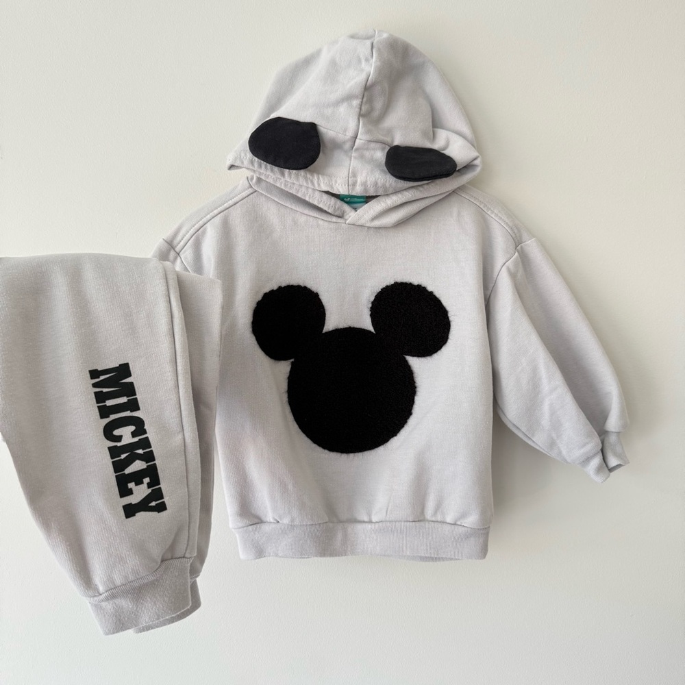 Disney Gray Mickey Mouse Pullover Matching Set 18 Months